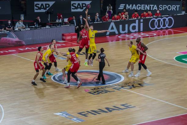 祖巴茨正站 祖巴茨正站