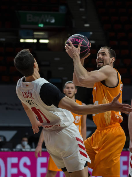 球衣不仅是 球衣不仅是