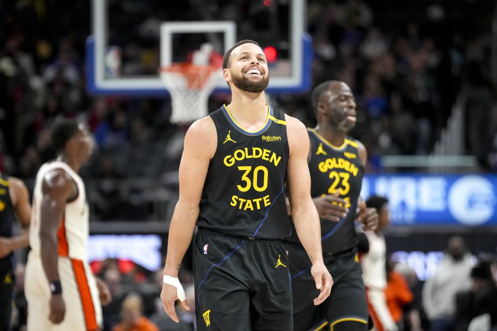 当詹姆斯发 当詹姆斯发