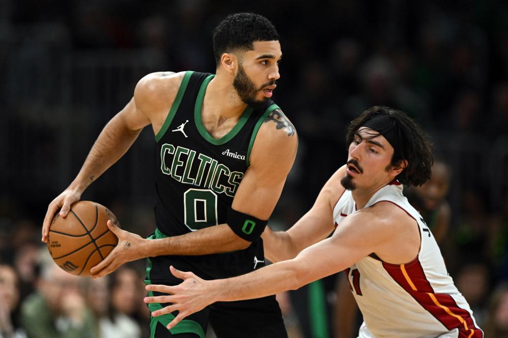 美记：字母哥在2020年确实想加盟热火，还有意与东契奇联手