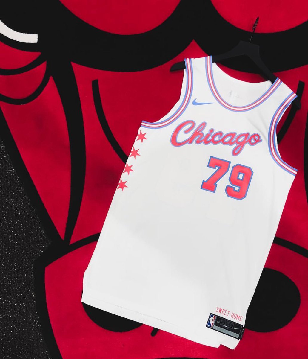 国脚连续两轮进球，状态火热